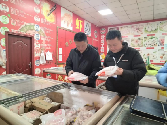 严管食品市场 广安市市场监督管理局经开区分局“3・15”专项行动显成效